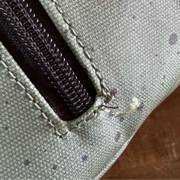 Petunia Pickle Bottom Olive Ink Blot Tempo Backpack / Diaper Bag - Picture 4 of 5